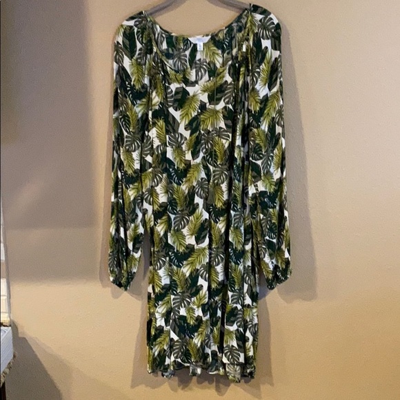 Time and Tru Dresses & Skirts - Time and Tru Leaf Print Ling Sleeve Dress XXL/20